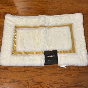 Parklane Luxury Faux Fur Bath rug rug 20" x 30" WHITE with gold detail